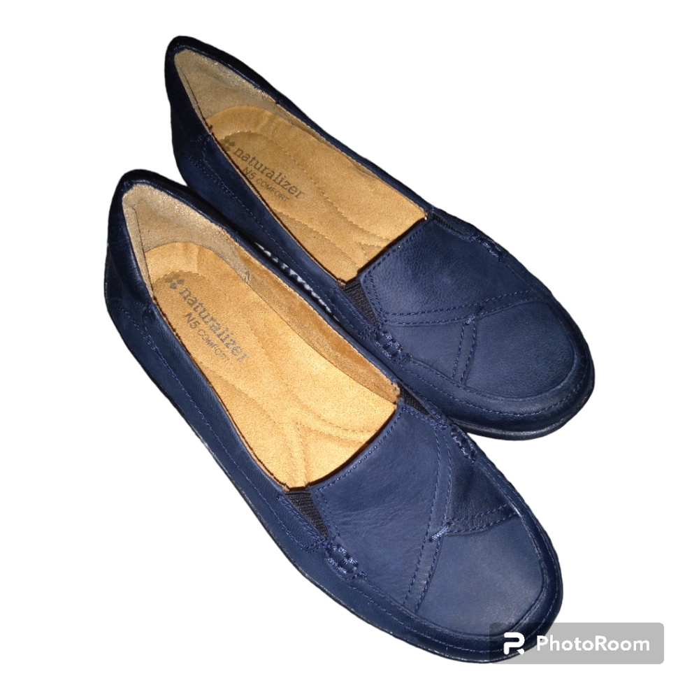 New Navy Naturalizer Nubuck Leather Loafers Size 5.5 M